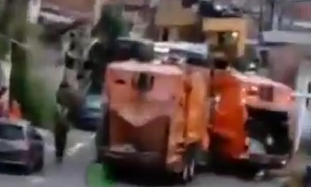 VIDEO: Se presentó accidente de tránsito en el Popular 1, dos vehículos chocaron 1 Popular 1