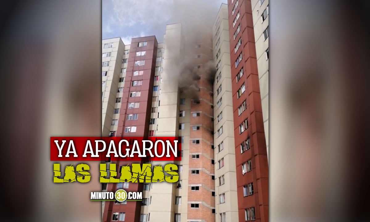 Que-susto-Se-prendio-el-shut-de-basuras-de-un-edificio-en-Buenos-Aires Buenos Aires