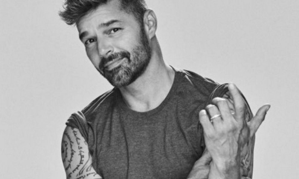 Ricky Martin llamó “egocentristas” a quienes no se quieren vacunar contra el covid