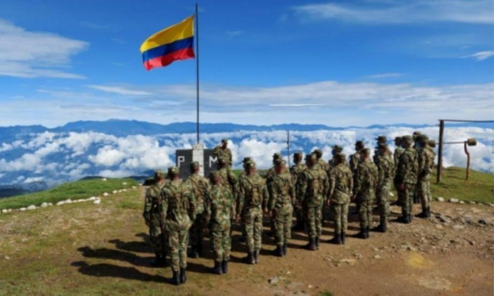 [Video] Ejército Nacional invitó a los colombianos a izar la bandera este 20 de Julio