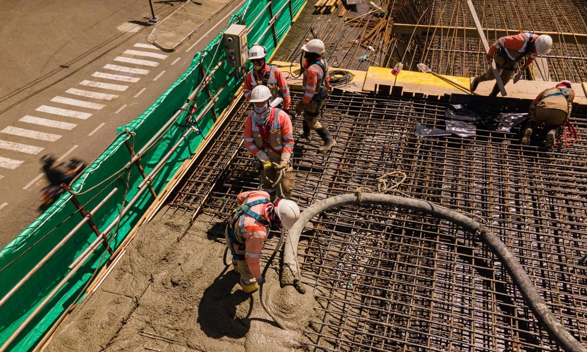 ¡Ya inició! Así avanza la construcción del intercambio vial de San Juan con la 80 1 Intercambiador San Juan con la 80