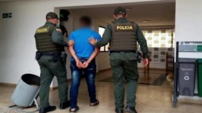 Habría intentado violar a una menor en San Roque, pero lo 'agarraron' Habría intentado violar a una menor en San Roque, pero lo 'agarraron'