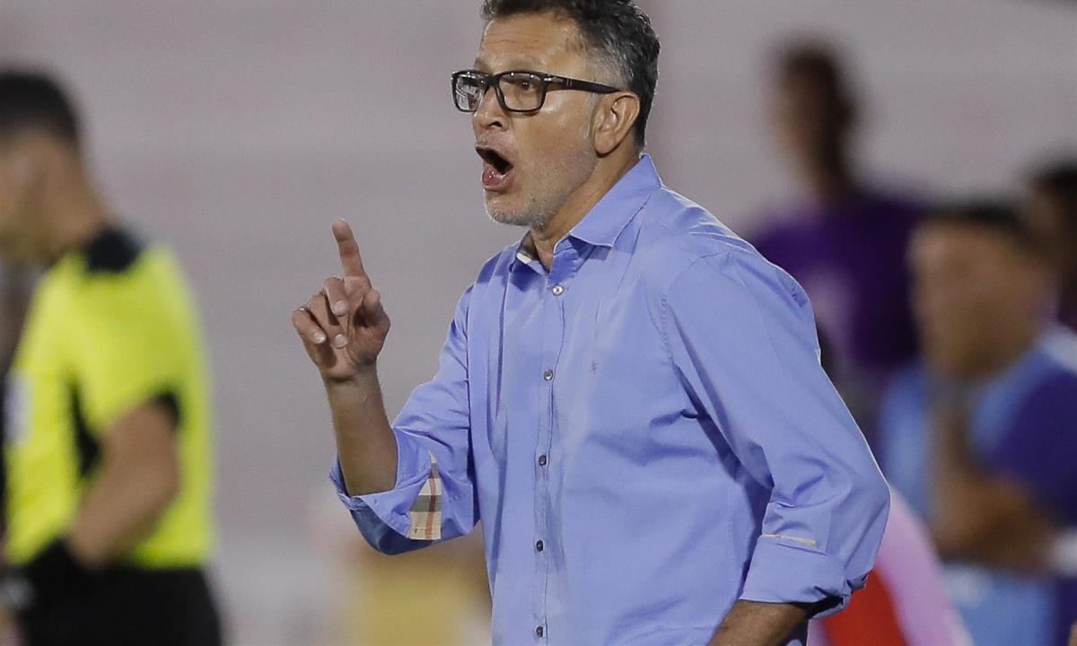 Juan Carlos Osorio debuta como entrenador de América en un duro reto contra el Paranaense 1 Juan Carlos Osorio