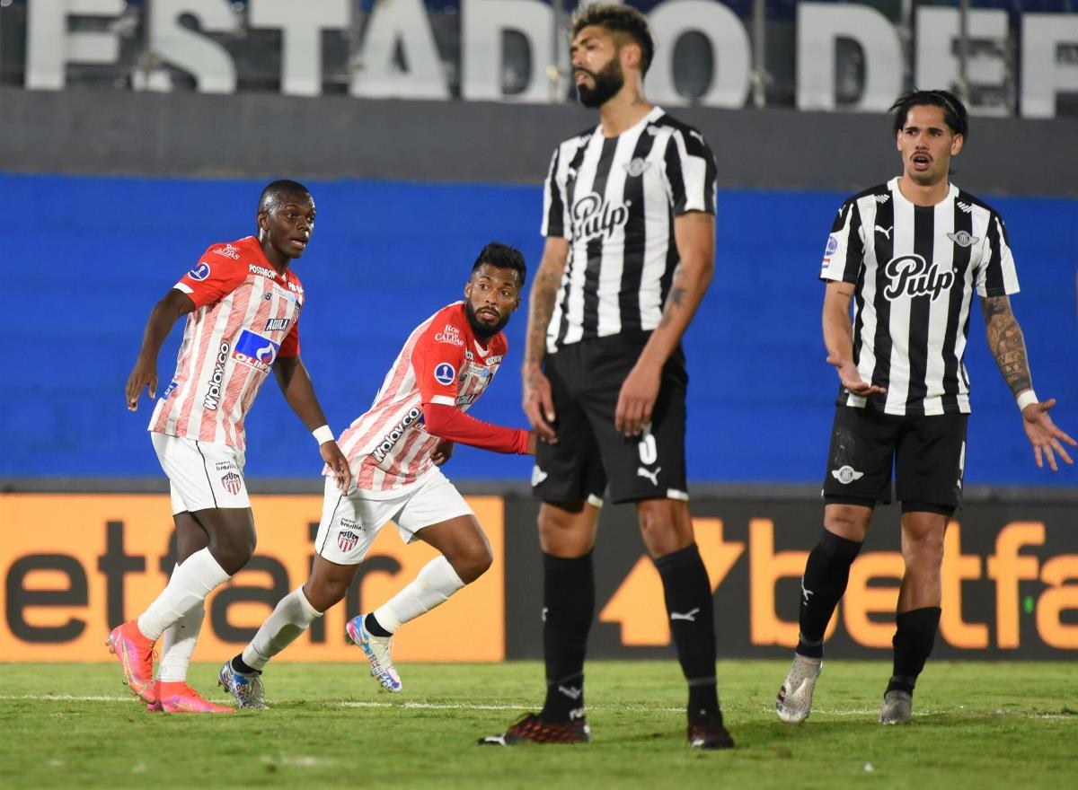 Libertad se mete en cuartos pese a perder con el Junior de Barranquilla 1 Junior de Barranquilla