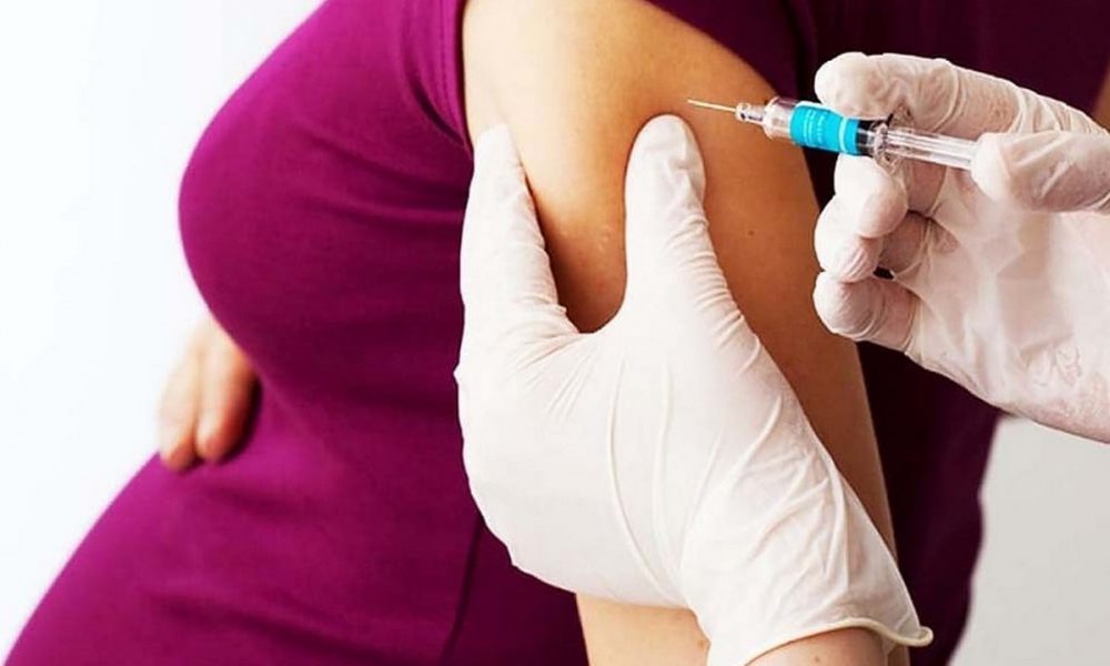 Preocupación en Cali porque gestantes no se están vacunando