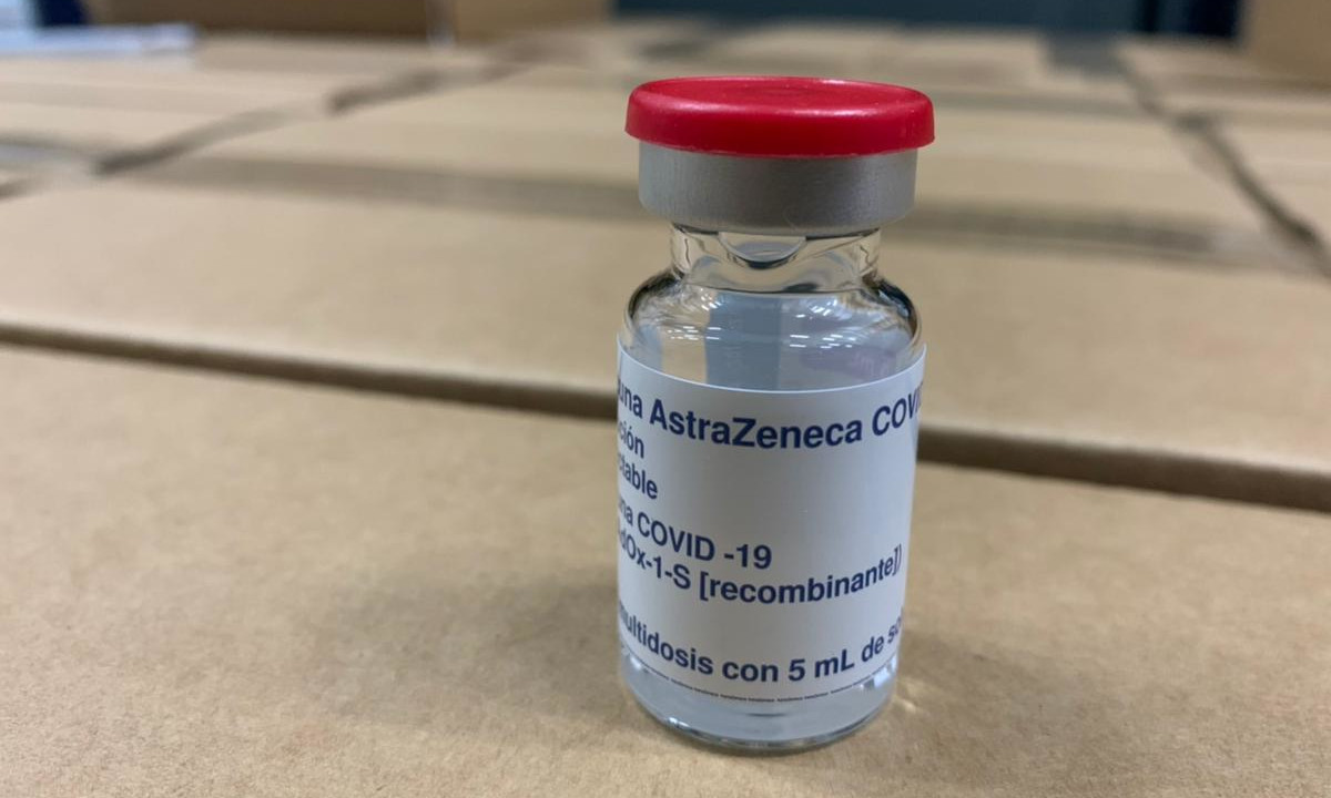 Hoy llegaron al país otras 408.000 dosis de vacunas de AstraZeneca 1 Hoy llegaron al país otras 408.000 dosis de vacunas de AstraZeneca