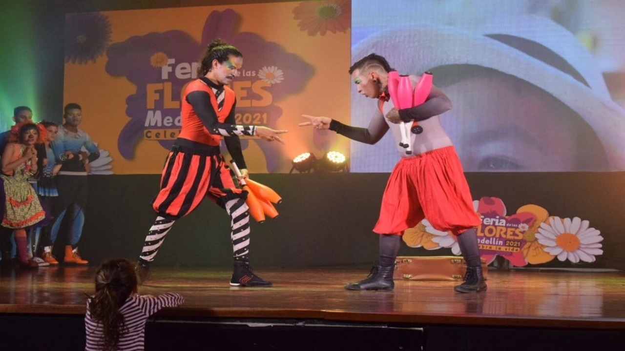 La alegría de la Feria de las Flores llegó a San Antonio de Prado y San Cristóbal