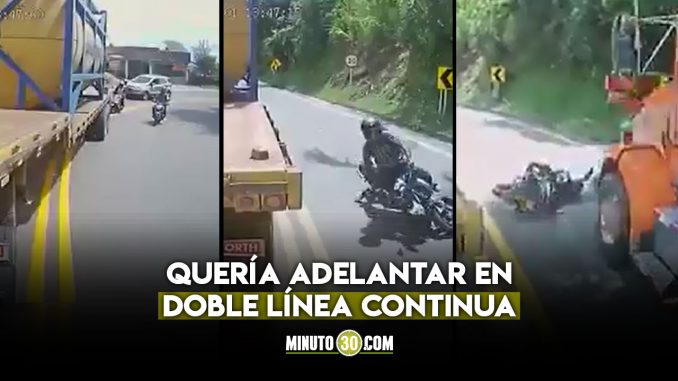 Asi-es-como-se-matan-Por-imprudente-motociclista-termino-debajo-de-un-vehiculo-de-carga motociclista