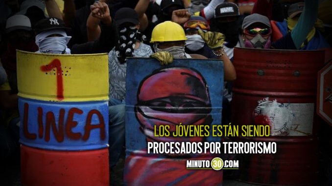Confirman-cárcel-por-terrorismo-para-tres-jovenes-que-haria-parte-de-la-Primera-Linea-en-Antioquia terrorismo