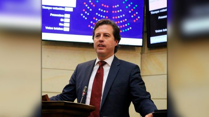 Convertiré-en-realidad-los-ideales-que-a-mi-padre-no-dejaron-construir-Juan-Manuel-Galán Galán