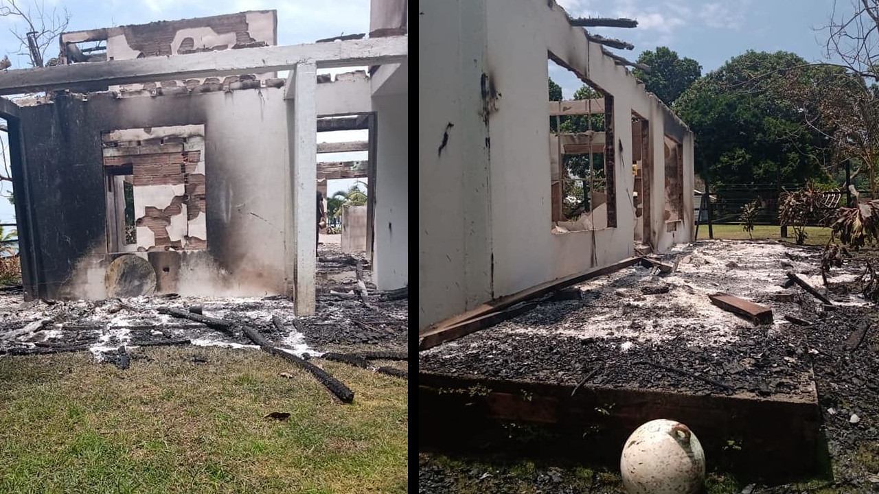 [Fotos] Un rayo habría ocasionado un incendio que consumió una vivienda en el Chocó