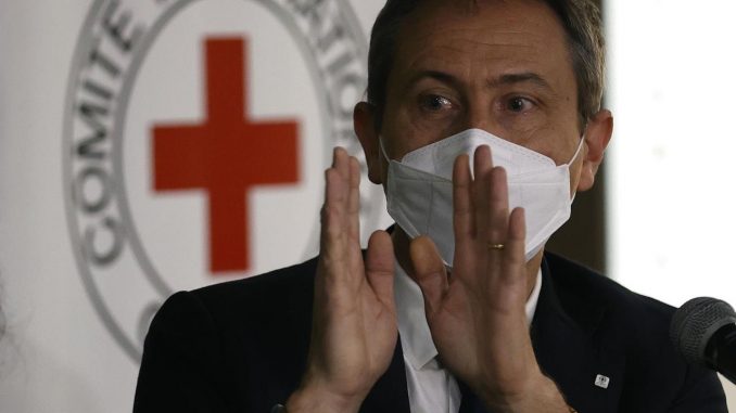 En la imagen un registro del jefe de delegación del Comité Internacional de la Cruz Roja en Colombia, Lorenzo Caraffi, quien detalló que 156 de las víctimas son civiles (59 %) y 107 son combatientes tanto de la fuerza pública como de grupos armados ilegales. EFE/Mauricio Dueñas/Archivo Minas antipersonal