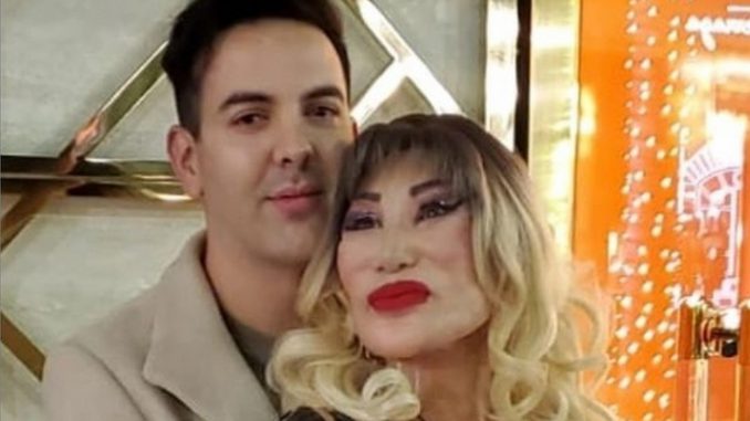 Lyn May pareja embarazada