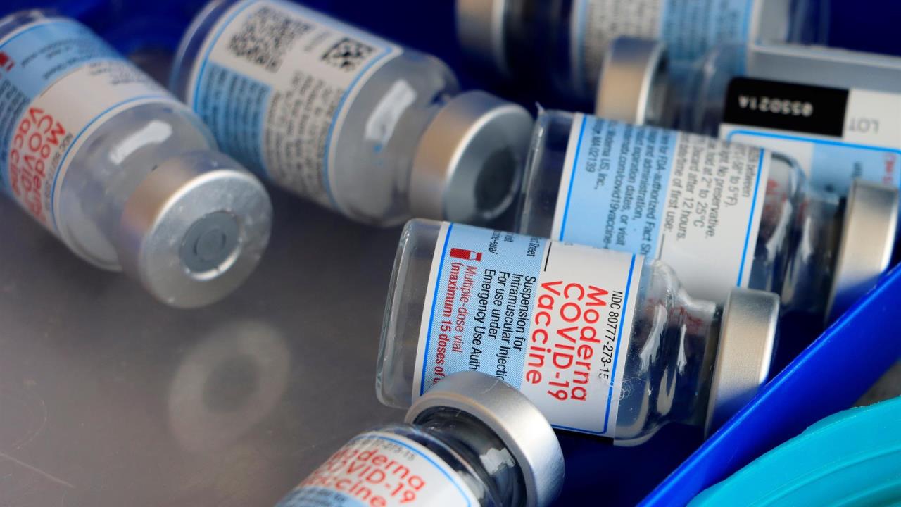 Moderna anuncia que sería necesaria la tercera dosis por Delta