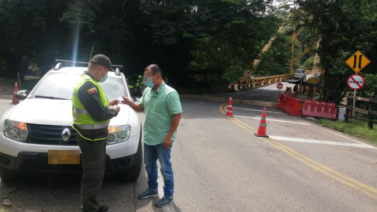 Mil policías reforzarán la seguridad en los ejes viales de Antioquia este puente festivo