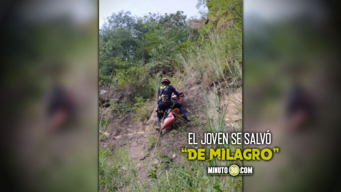 Por-una-selfie-un-turista-cayo-por-un-abismo-de-unos-400-metros Barichara