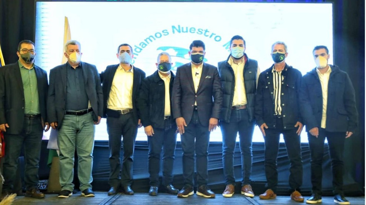 [Fotos] Especial homenaje le realizaron a Juan Diego Gómez Jiménez, presidente del Senado en Marinilla