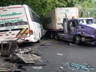 Se registró un choque múltiple en la vía Puerto Valdivia-Tarazá 1 accidente
