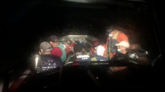 armada de colombia rescataron cubanos