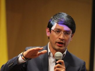 Camilo Romero llega a Medellín, con el fin de construir el primer "gobierno ciudadano" del país 1 Camilo Romero