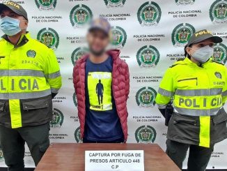 ¿Mucha 'risita'? Lo cogieron en las calles de El Carmen de Viboral teniendo domiciliaria 1 Capturado por fuga de presos en El Carmen de Viboral