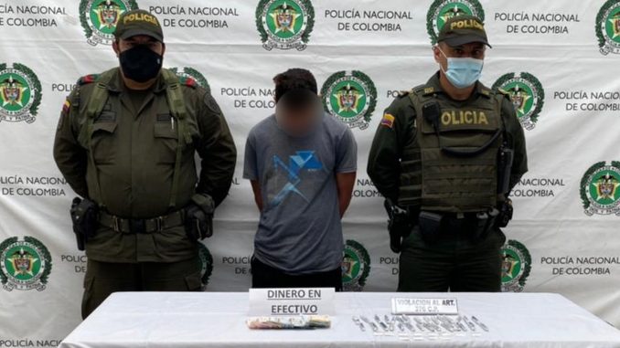 'Agarraron' a presunto expendedor de estupefacientes en La Pintada 'Agarraron' a presunto expendedor de estupefacientes en La Pintada