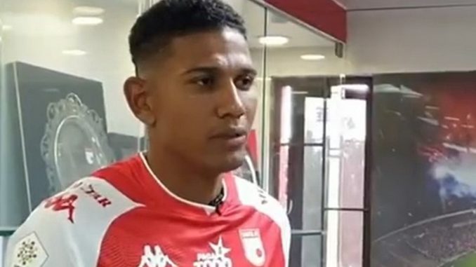 casa futbolista Alex Mejía fue asaltada