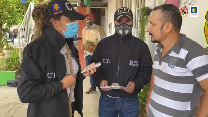 Capturaron al expolicía condenado por el asesinato del joven grafitero Diego Felipe Becerra Capturaron al expolicía condenado por el asesinato del joven grafitero Diego Felipe Becerra