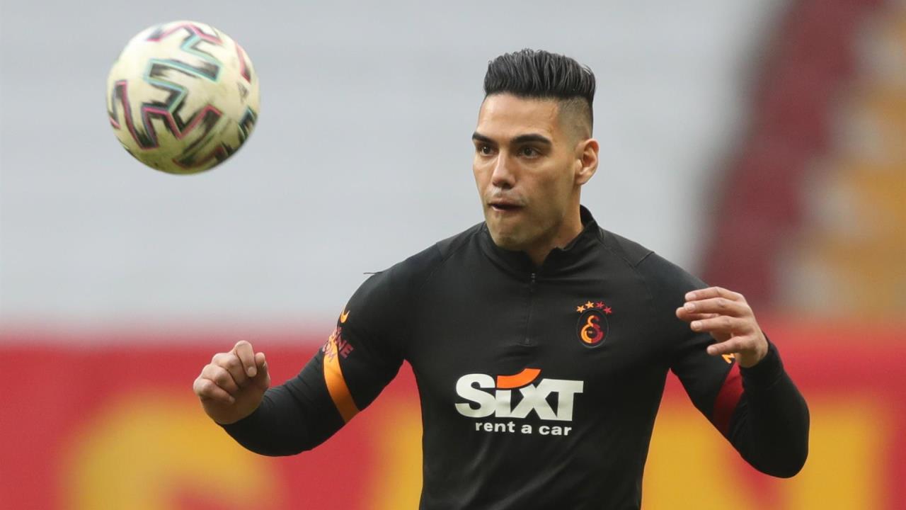 falcao salario galatasaray