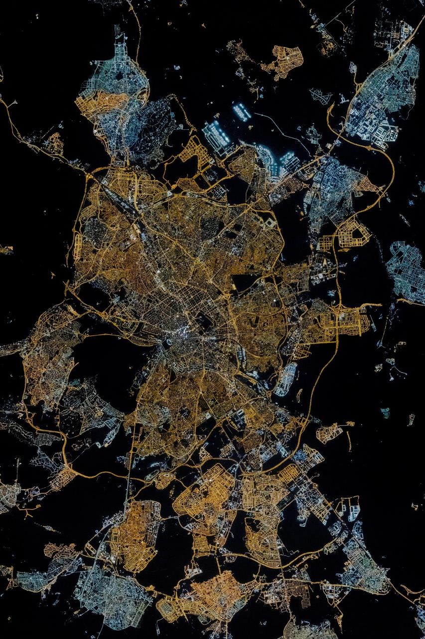 Las fotos de los astronautas, 300 veces mas potentes que las de los satélites 2 foto aeroespacial