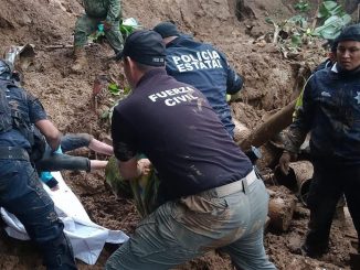 Grace se degrada pero provoca nueve muertes, inundaciones y daños en México 1 grace
