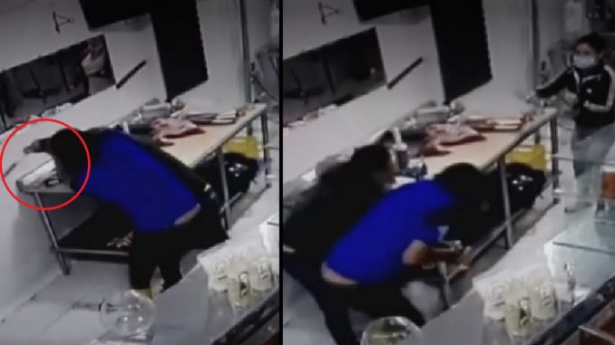 ¡Qué creyó, ¿navidad?! Se metió a una carnicería a robar, cogió un cuchillo, pero entre todos lo agarraron ¡Qué creyó, ¿navidad?! Se metió a una carnicería a robar, cogió un cuchillo, pero entre todos lo agarraron