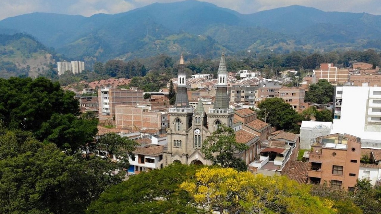 La Estrella sorteará 105 viviendas para familias que cumplieron con los requisitos