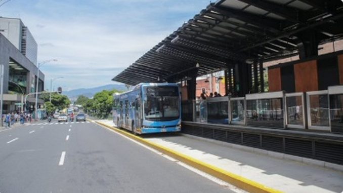 linea metro medellin manifestaciones
