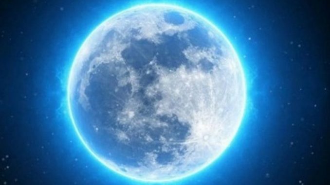 luna azul