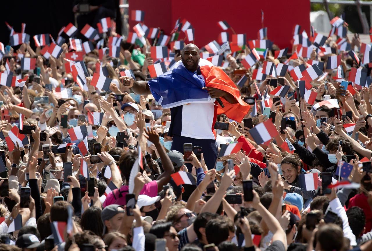 FOTOS: París da la bienvenida a sus Juegos Olímpicos 2024 1 olimpicos paris 20242