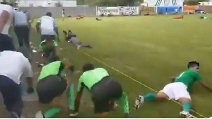 partido de fútbol llegaron repartiendo bala