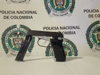 ¿Qué hacía con semejante 'cosa'? En El Bagre cogieron a un menor con una pistola CZ 83 1 En El Bagre cogieron a un menor con una pistola CZ 83