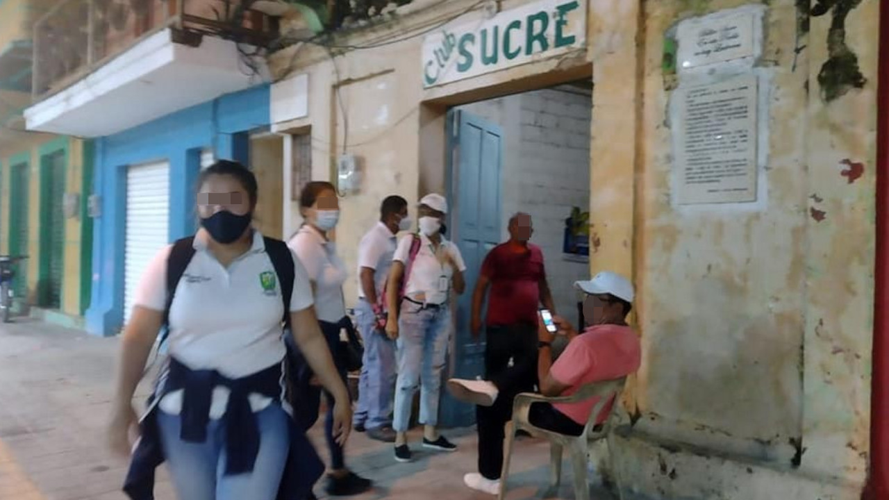 Toque de queda para los no vacunados contra el Covid en un municipio de Sucre