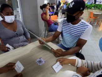 Centros comerciales de Colombia promueven la vacunación a través de descuentos 1 vacuna colombia centros comerciales