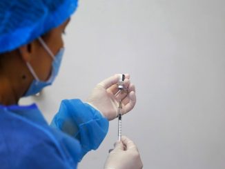Invima autorizó la vacunación contra el Covid en niños desde 6 años 1 Personería de Medellín hace un llamado a Minsalud por la escasez de vacunas