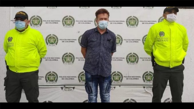 Cogieron a un alemán que supuestamente engañaba a mujeres ofreciéndoles trabajo doméstico pero las violaba y grababa Cogieron a un alemán que supuestamente engañaba a mujeres ofreciéndoles trabajo doméstico pero las violaba y grababa