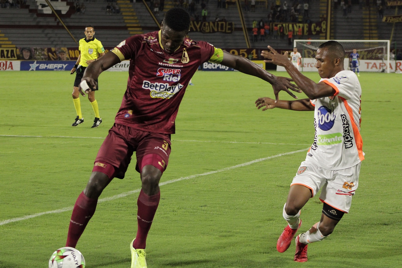 Entrenador de Envigado FC cuestionó el arbitraje y el juego del Tolima 2 Deportes Tolima vs Envigado FC 4