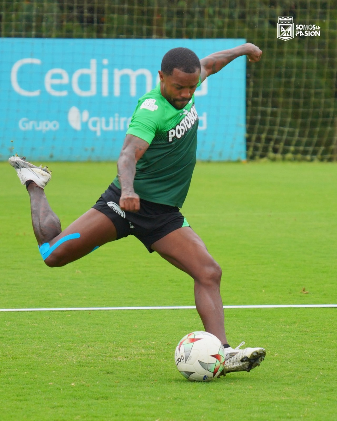 Buenas noticias para los 'Verdolagas', Dorlan Pabón recibió alta médica 1 Dorlan Pabon