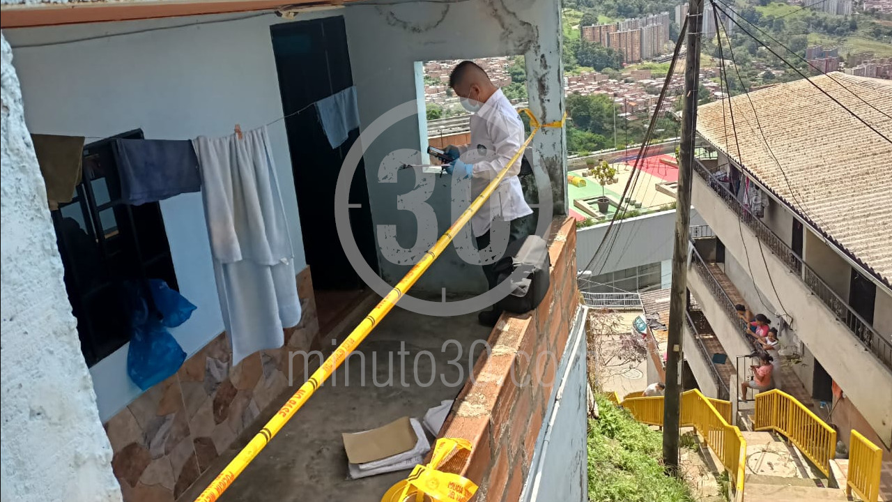 EN FOTOS: ¡Mucha violencia! En La Sierra encontraron a dos hombres muertos en una casa 4 La Sierra