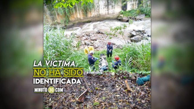 En-una-quebrada-de-Envigado-hallaron-el-cuerpo-de-un-adulto-mayor ENVIGADO