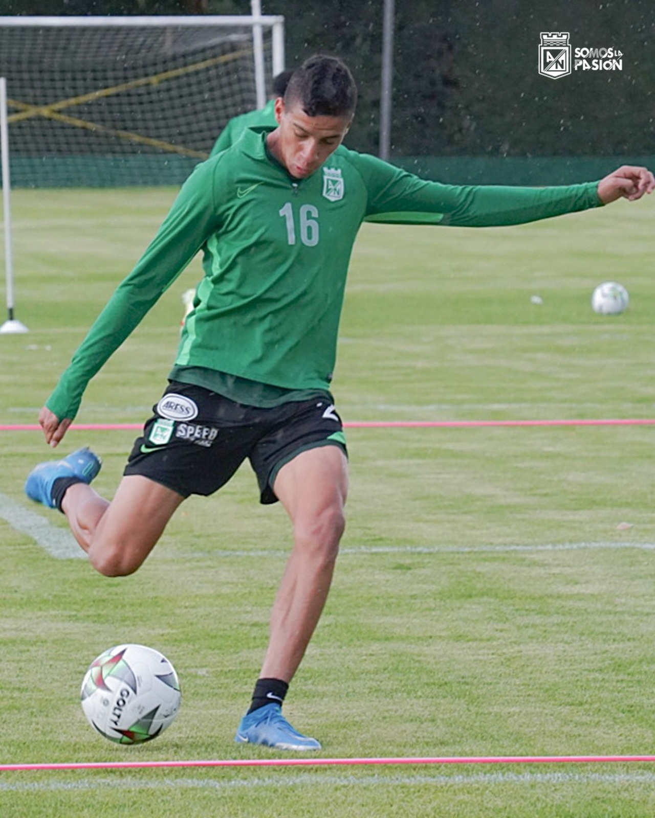 En Atlético Nacional no quieren “bajar la guardia” 2 Entrenamiento de Nacional en Bogota 1
