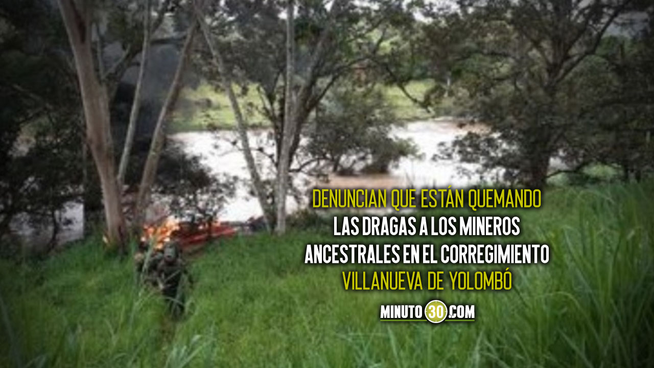 Hay bloqueos en vías de Antioquia por paro de mineros