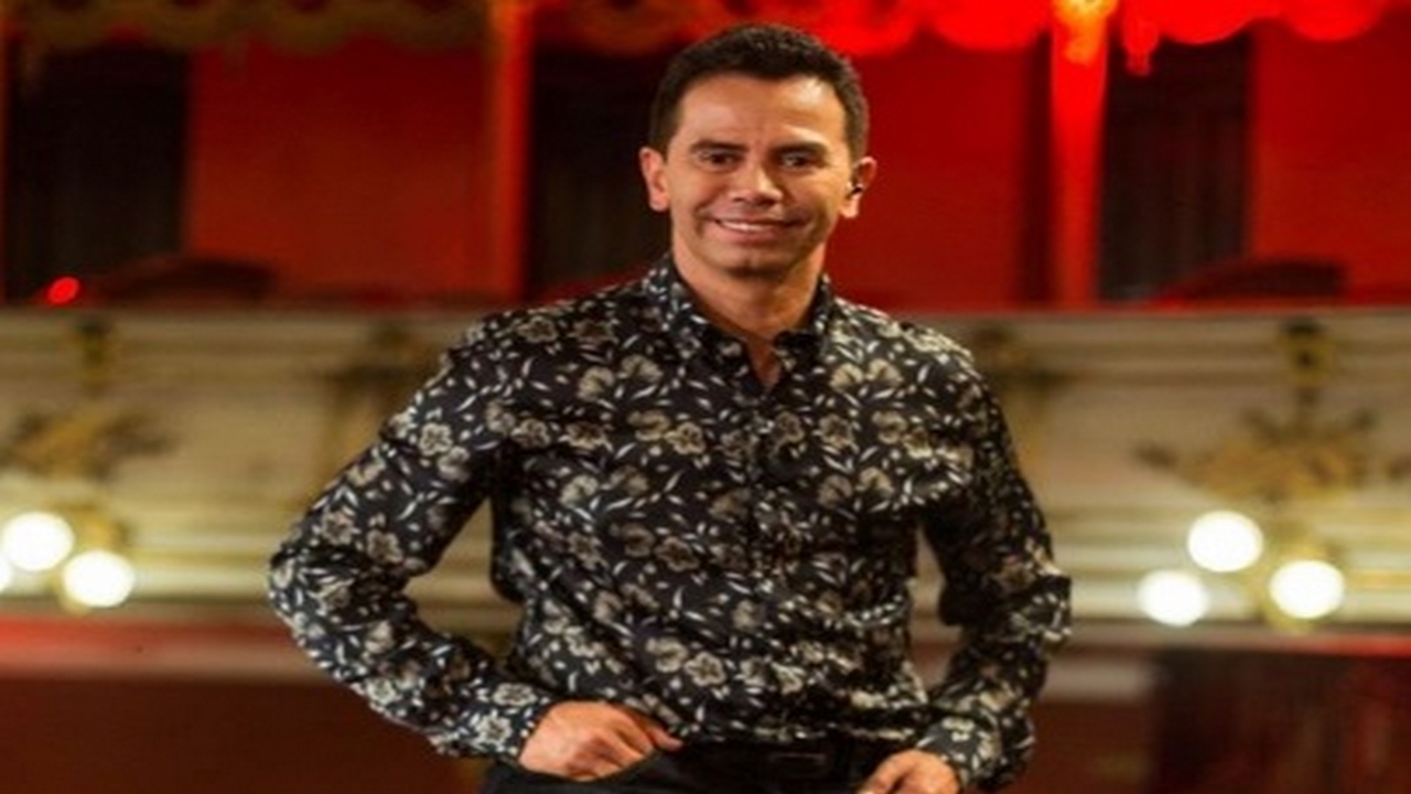 VIDEO: Jhonny Rivera sacó los ‘pasos prohibidos’ para divertir a sus seguidores