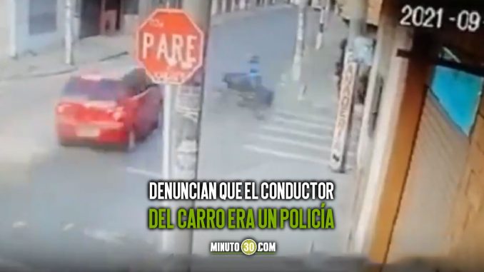 La-mando-a-volar-Se-comio-un-pare-y-se-llevo-por-delante-a-una-mujer-que-iba-en-una-moto mujer accidente